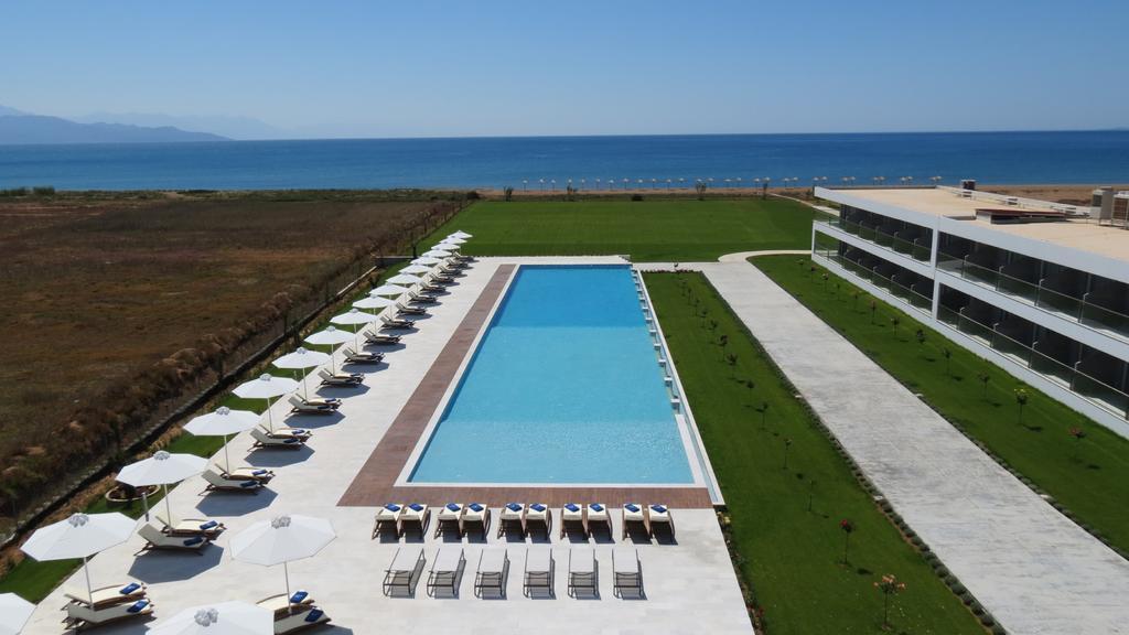 Buca Beach Resort Messíni Dış mekan fotoğraf