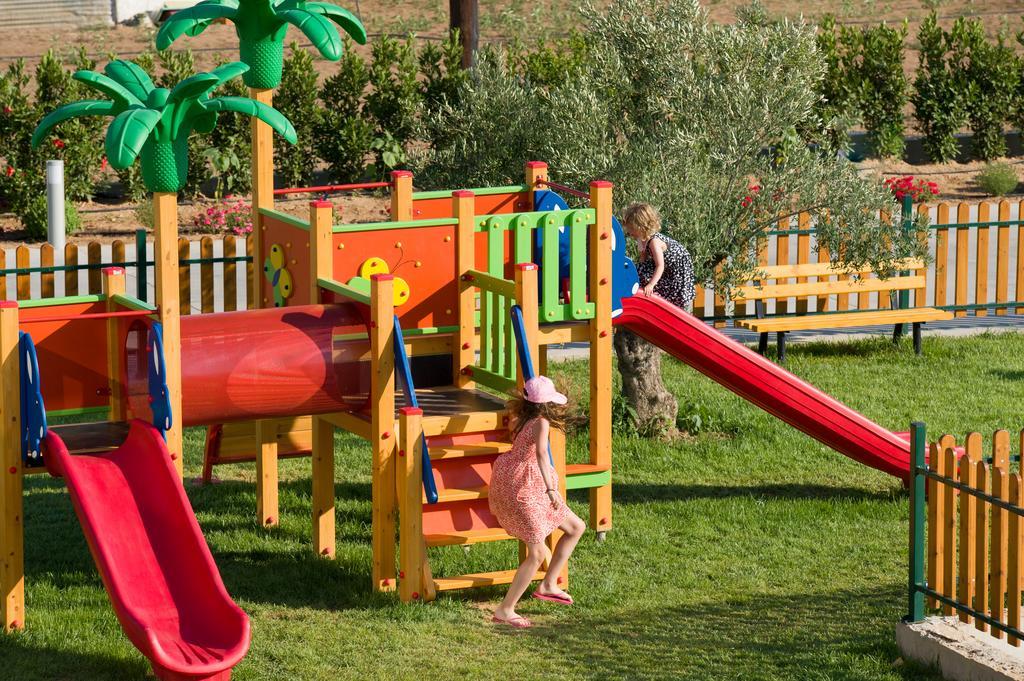 Buca Beach Resort Messíni Dış mekan fotoğraf