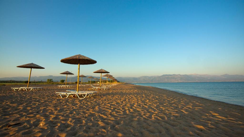 Buca Beach Resort Messíni Dış mekan fotoğraf