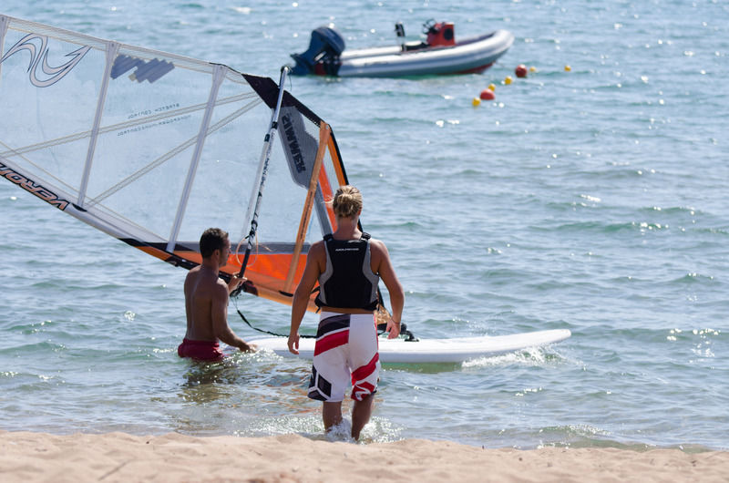 Buca Beach Resort Messíni Dış mekan fotoğraf